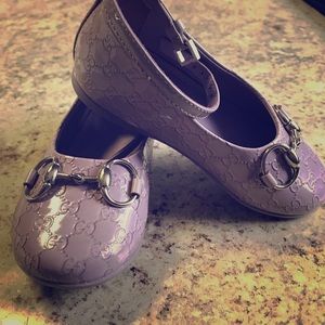 Gucci girls shoes 22.